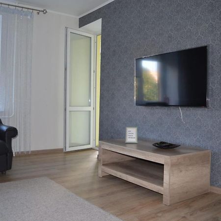 Apartament Gayadayenko 4 Apartment Pinsk Exterior photo